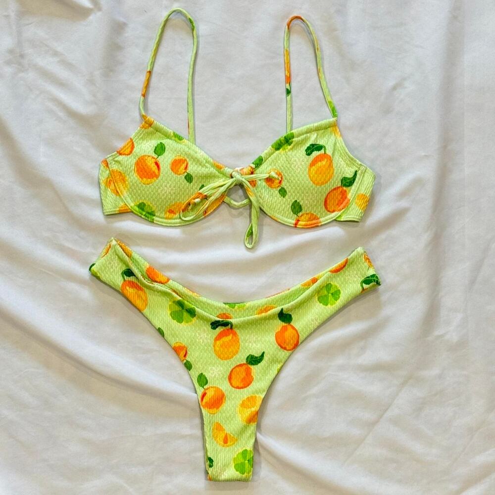 Kiva green balconette top